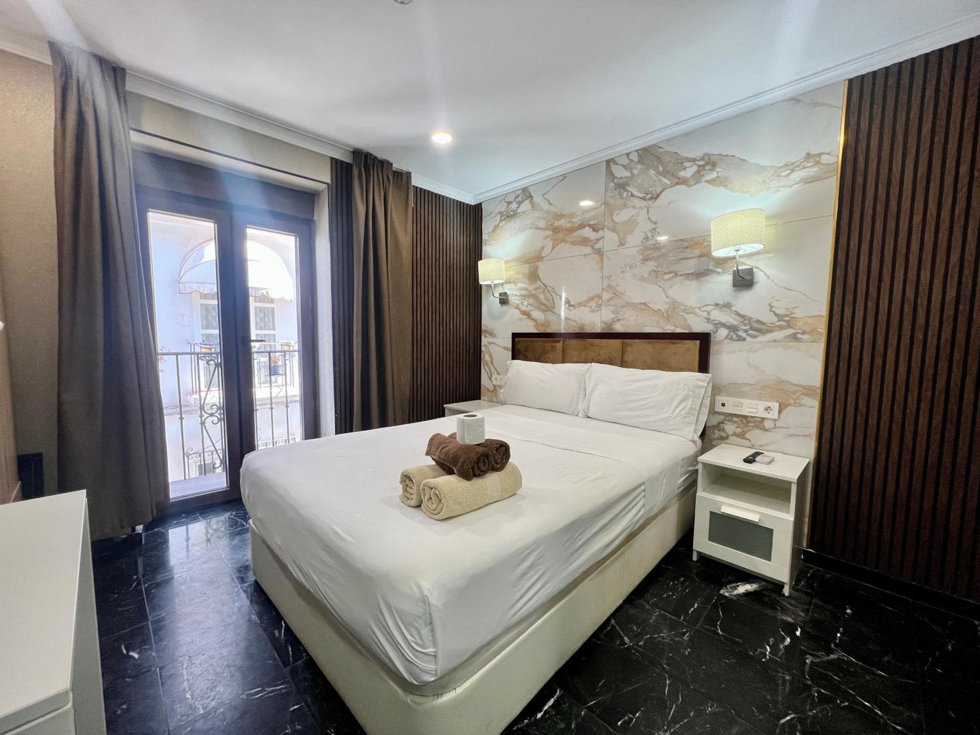 Boutique Princesa Марбелья Екстер'єр фото