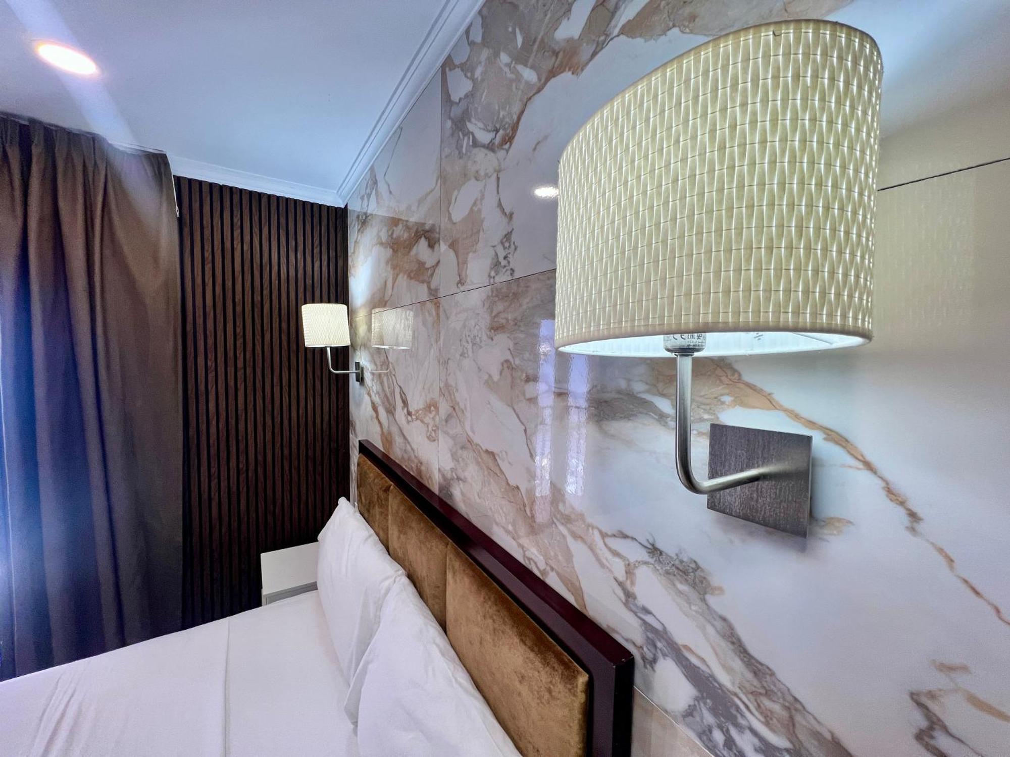 Boutique Princesa Марбелья Екстер'єр фото